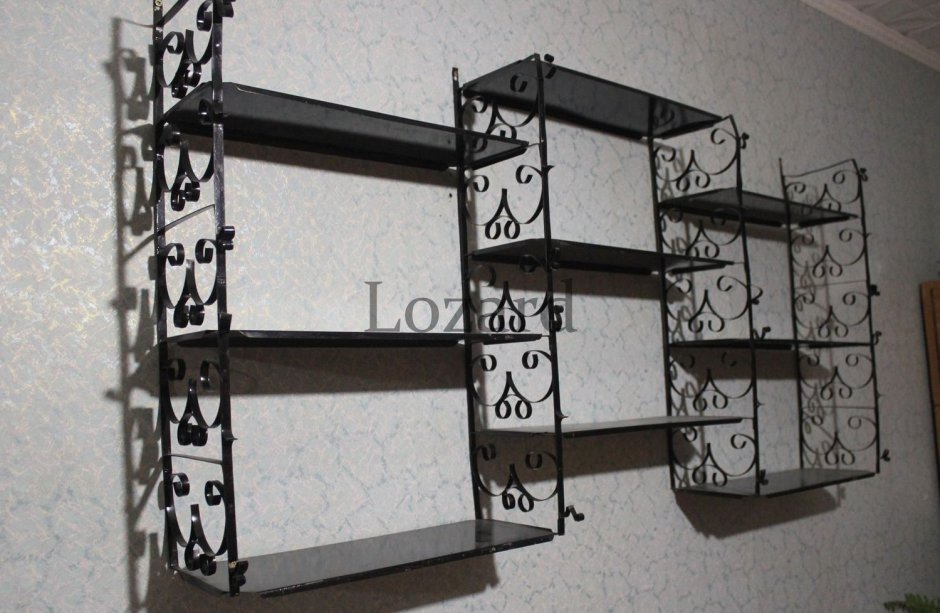 Советские металлические настенные полки