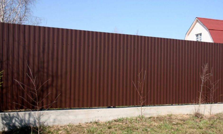 Металлопрофиль рал 8017