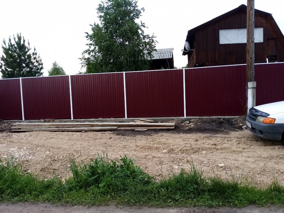 Забор из профнастила без фундамента
