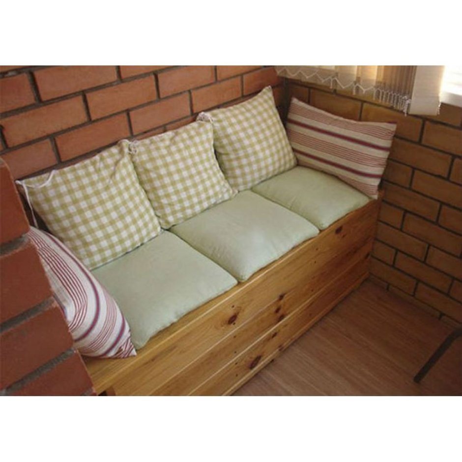 Диван на балкон