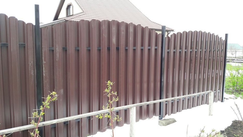 Штакетник металлический для забора