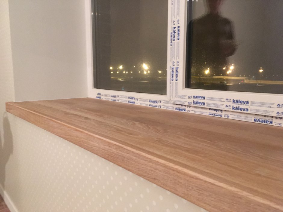 Подоконная доска Рехау