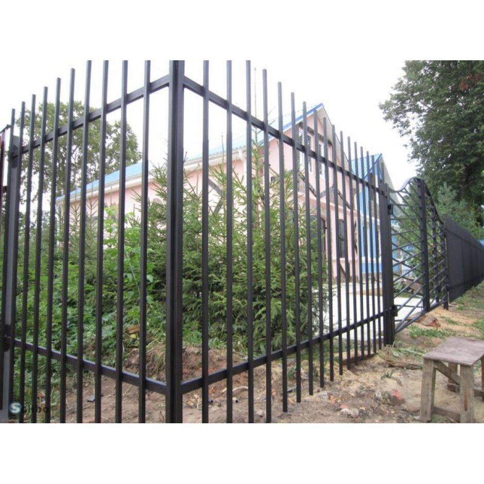 Сварной забор из профиля