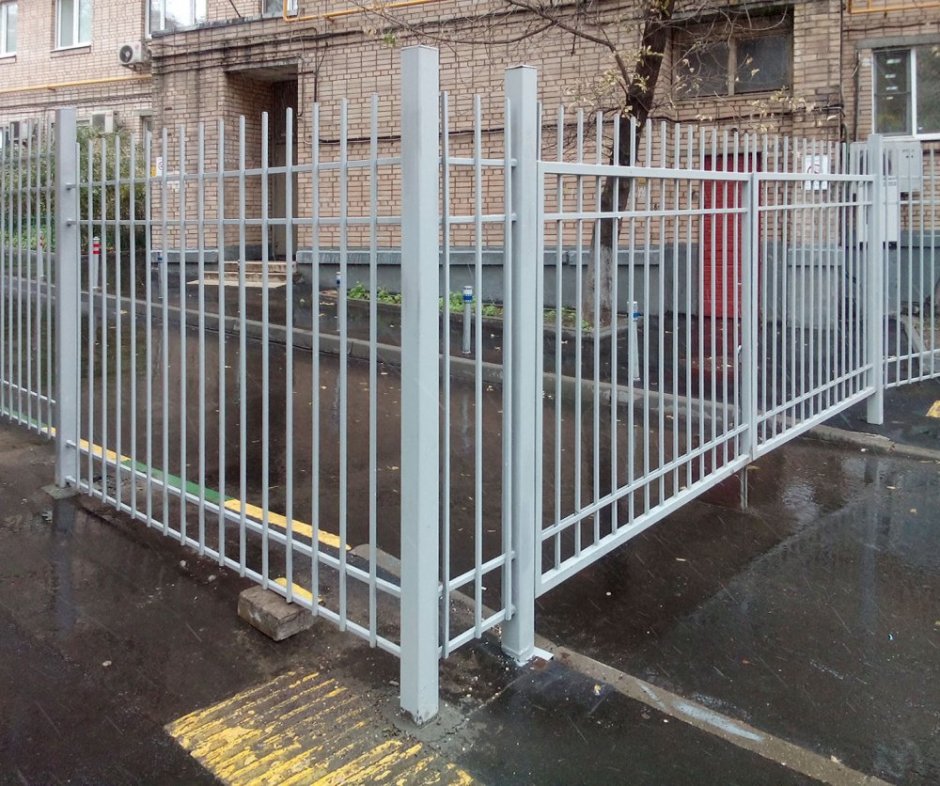 Заборы и ограждения
