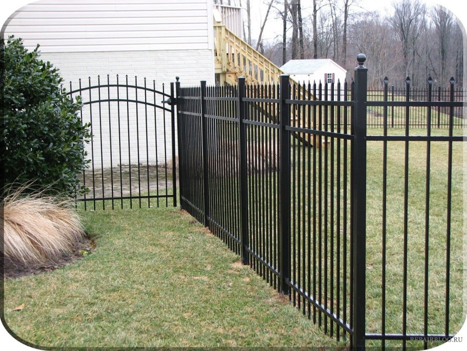 Забор профильный металлический
