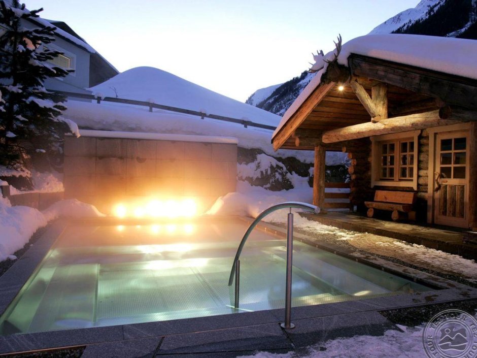 Австрия бассейн под открытым