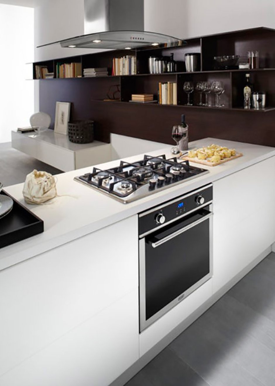 Духовой шкаф Delonghi PGGA 4