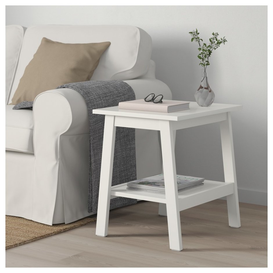 Придиванный столик ikea