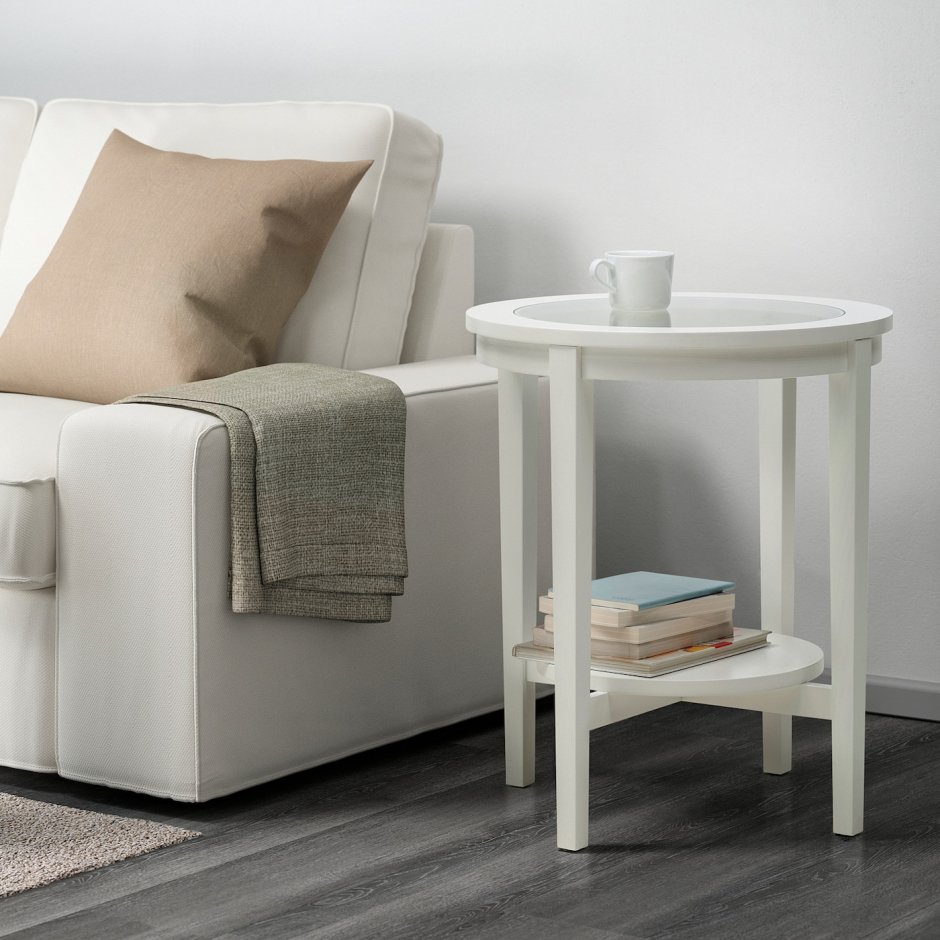 Столик икеа МАЛМСТА