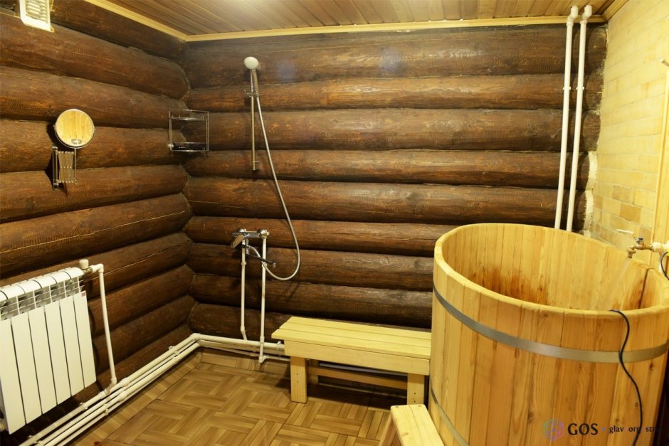 Баня из бревна внутри помывочная