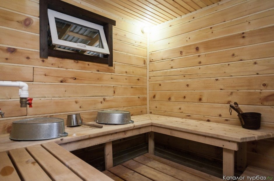 Моечная в деревянной бане