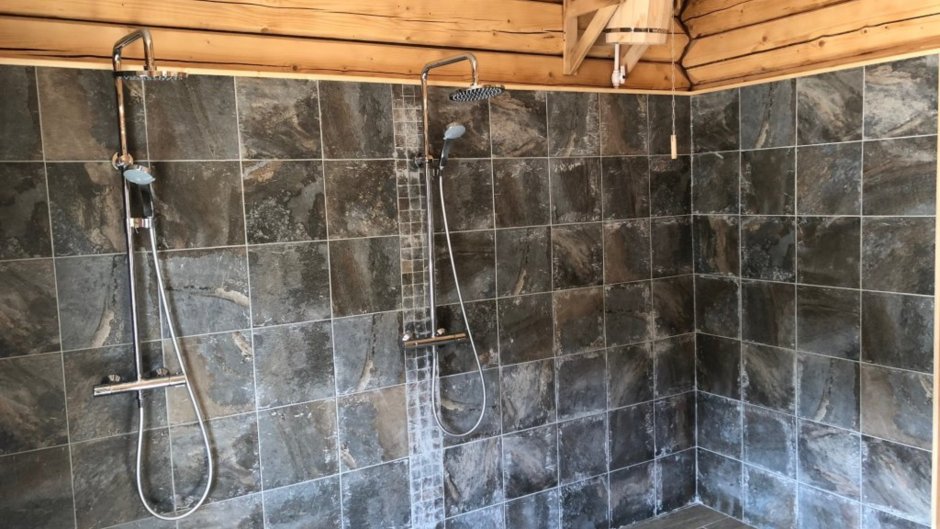 Стены в помывочной бани