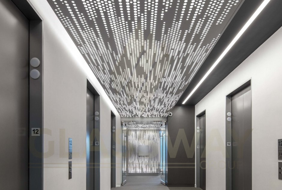 Потолок из перфорированных панелей