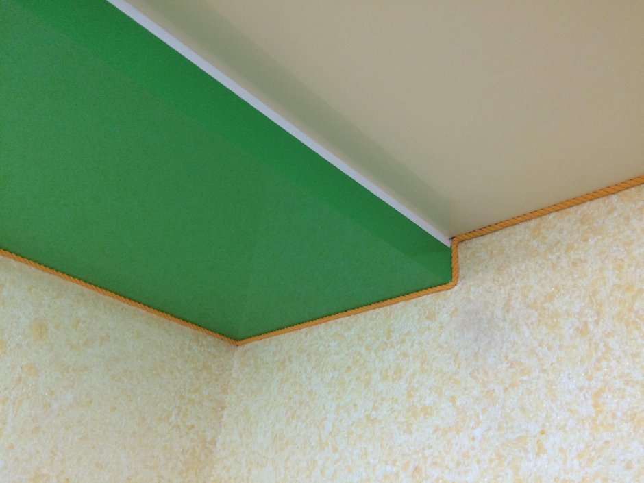 Обрамление натяжного потолка