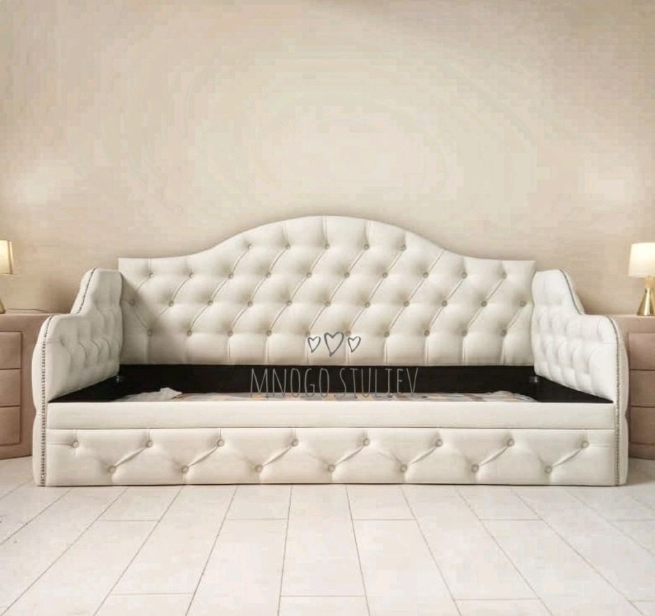 Кровать с мягким изголовьем Parma PR1971.4