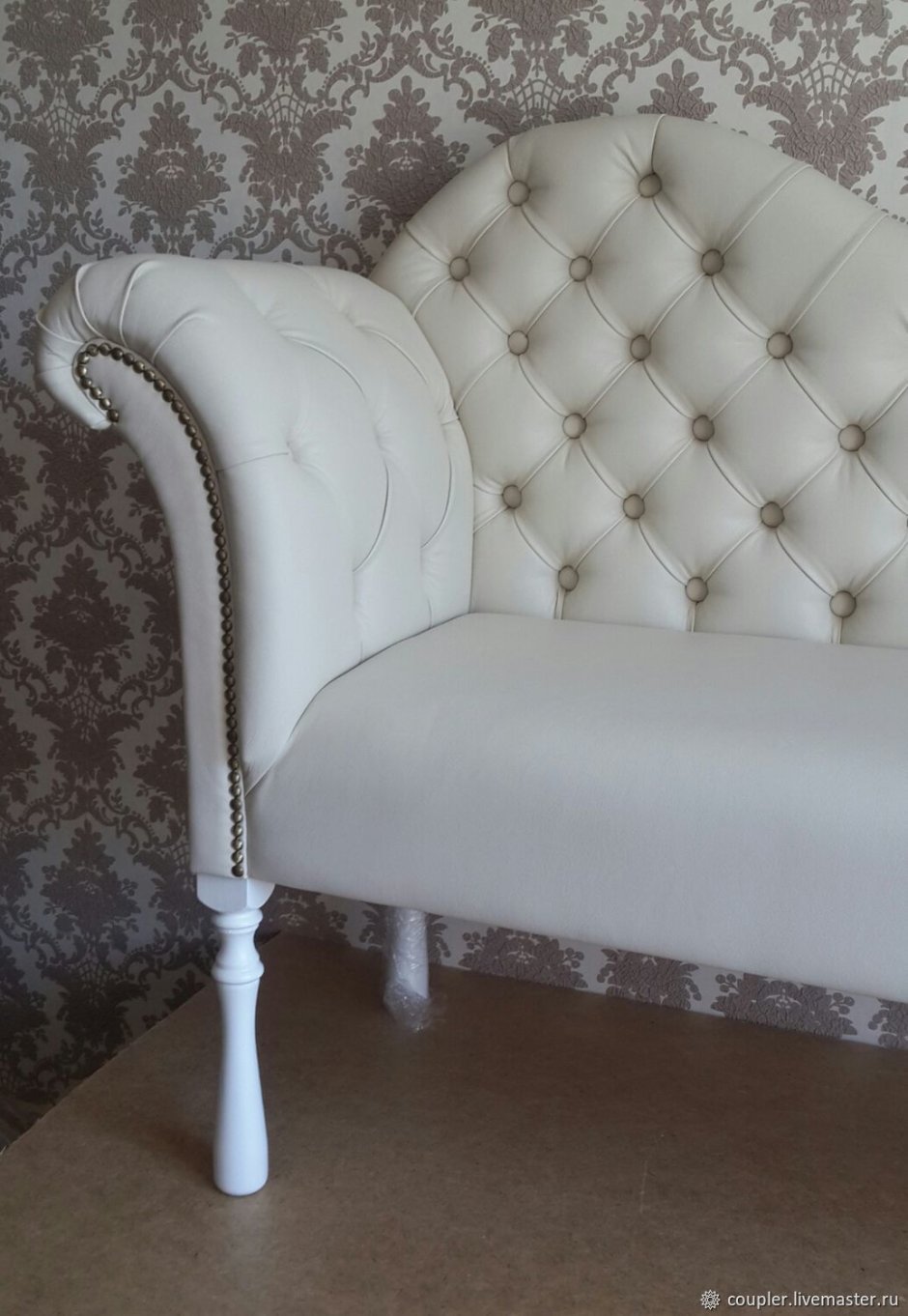 Мини диванчик