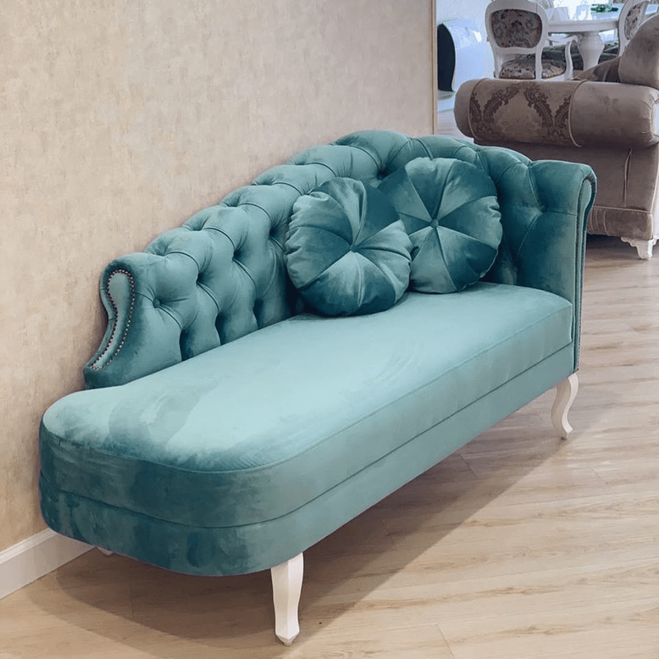 Диван "Сорренто 4" спинка с каретной стяжкой риал