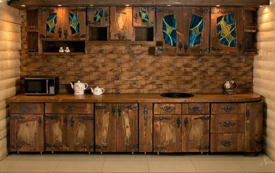 Кухня под старину из дерева