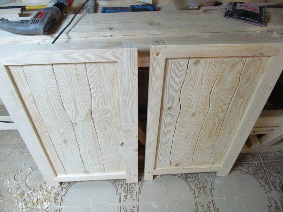 Дверки из досок для кухонного гарнитура