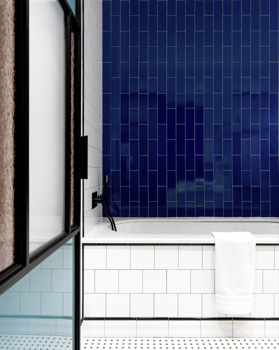 Советы дизайнеров по укладке вертикально плитки