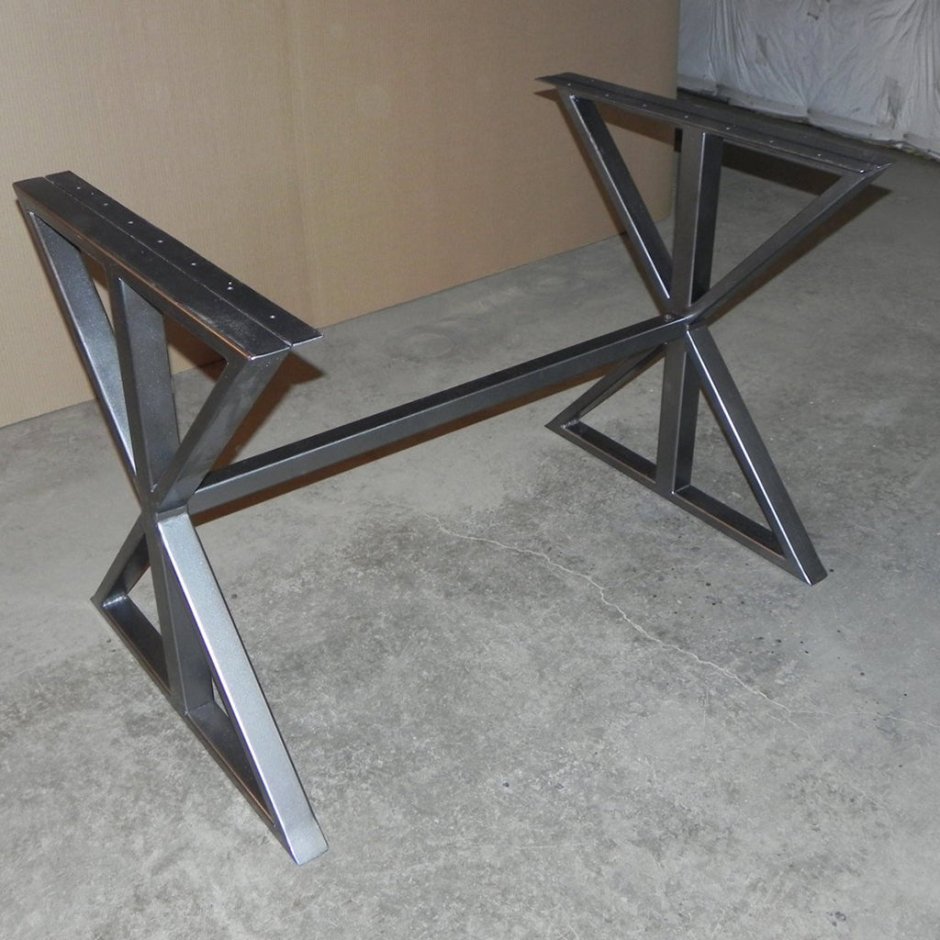 Основание металлическое для стола в стиле лофт