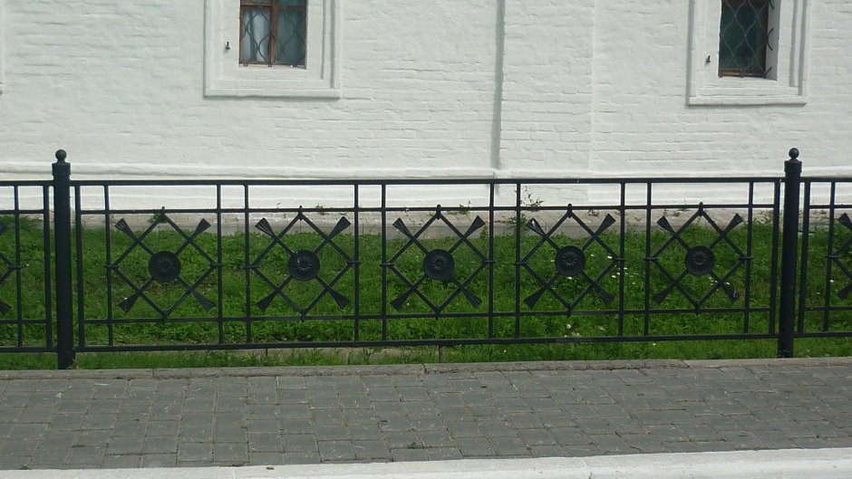 Ограждения металлические для газонов
