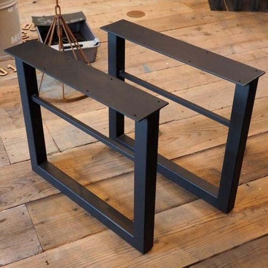 Подстолье из дерева в стиле лофт