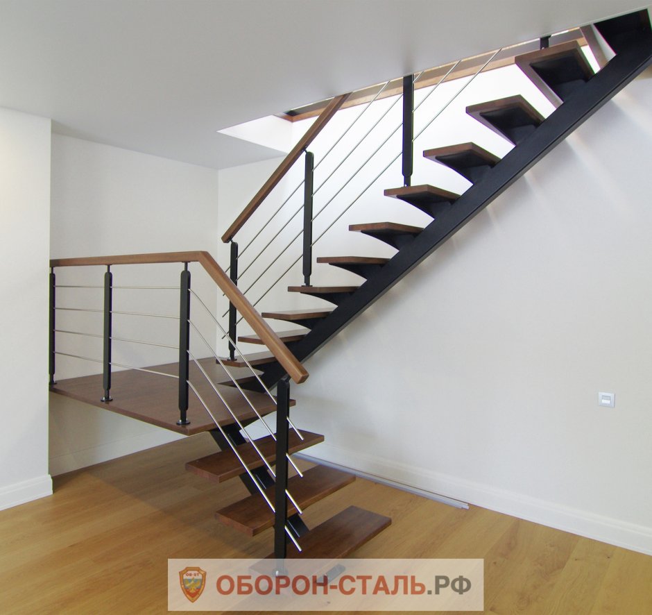 Лестница на монокосоуре