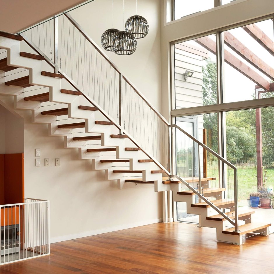 Лестница на 2 косоурах лофт