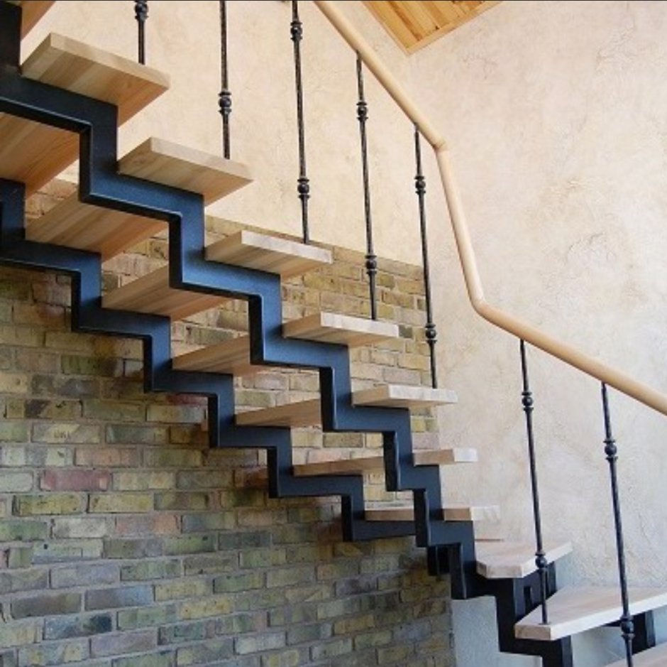 Ступени косоур из профильной трубы 40 40