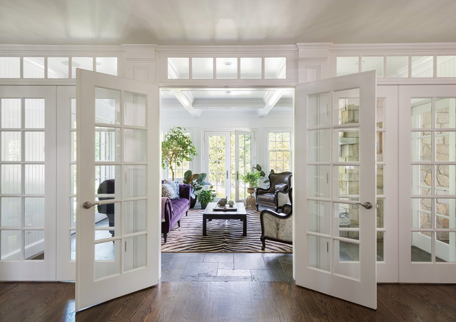 Французские двери с фрамугой сверху