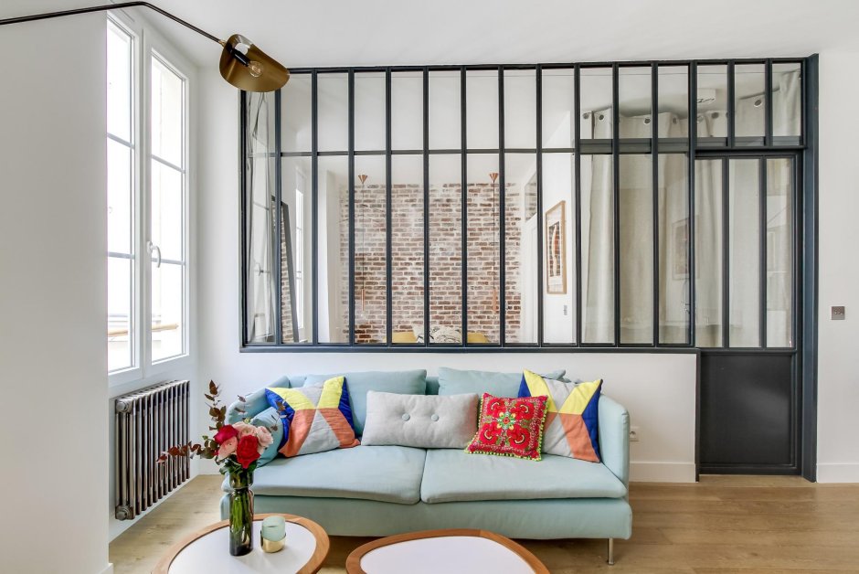 Перегородка с окном