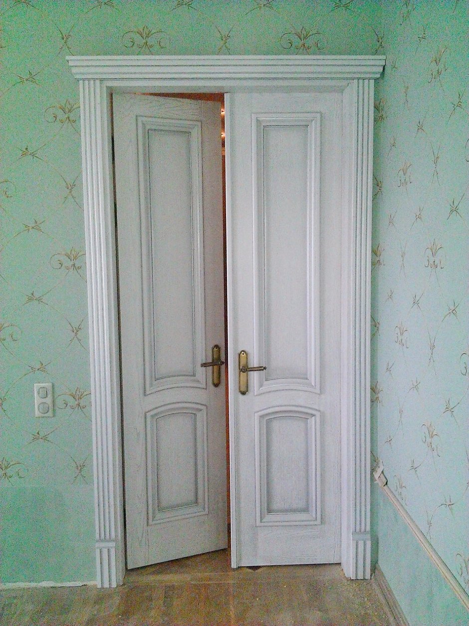 Двустворчатые межкомнатные двери старый фонд