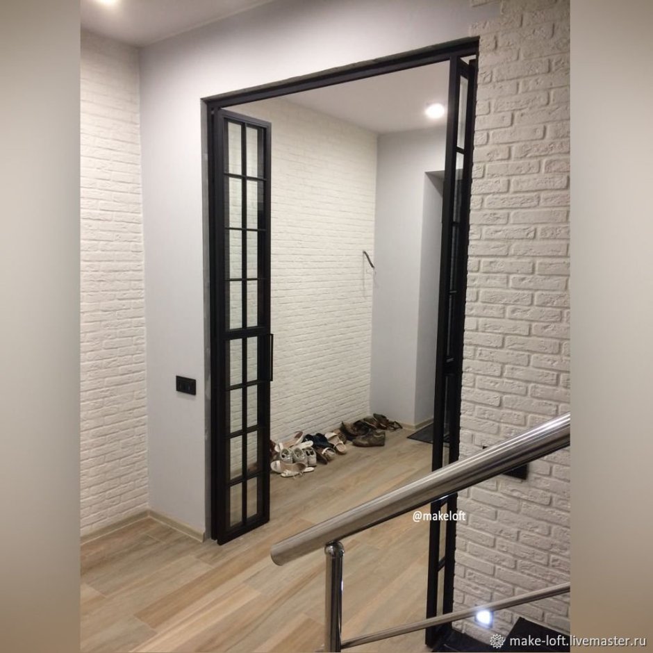 Двери в стиле лофт