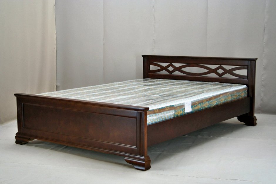 Кровать Лира из массива Муром