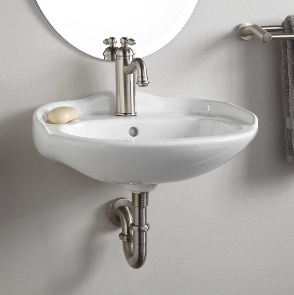 Умывальник подвесной в ванную