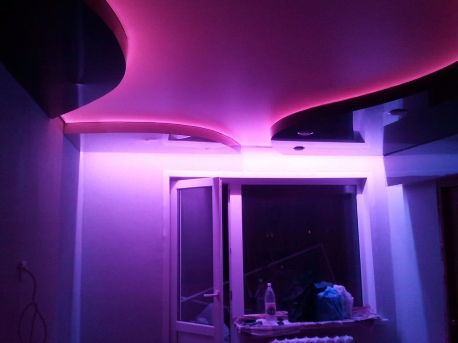 Цветная подсветка потолка
