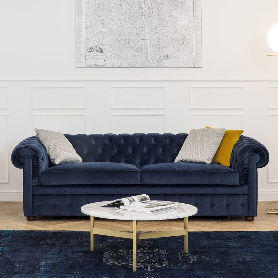 Бархатный диван в гостиную