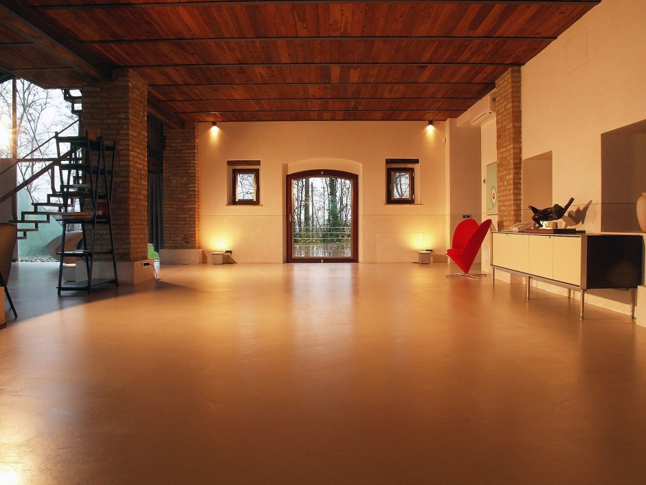 Глиняный пол