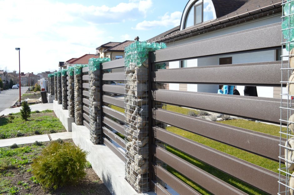 Мехбуд заборы