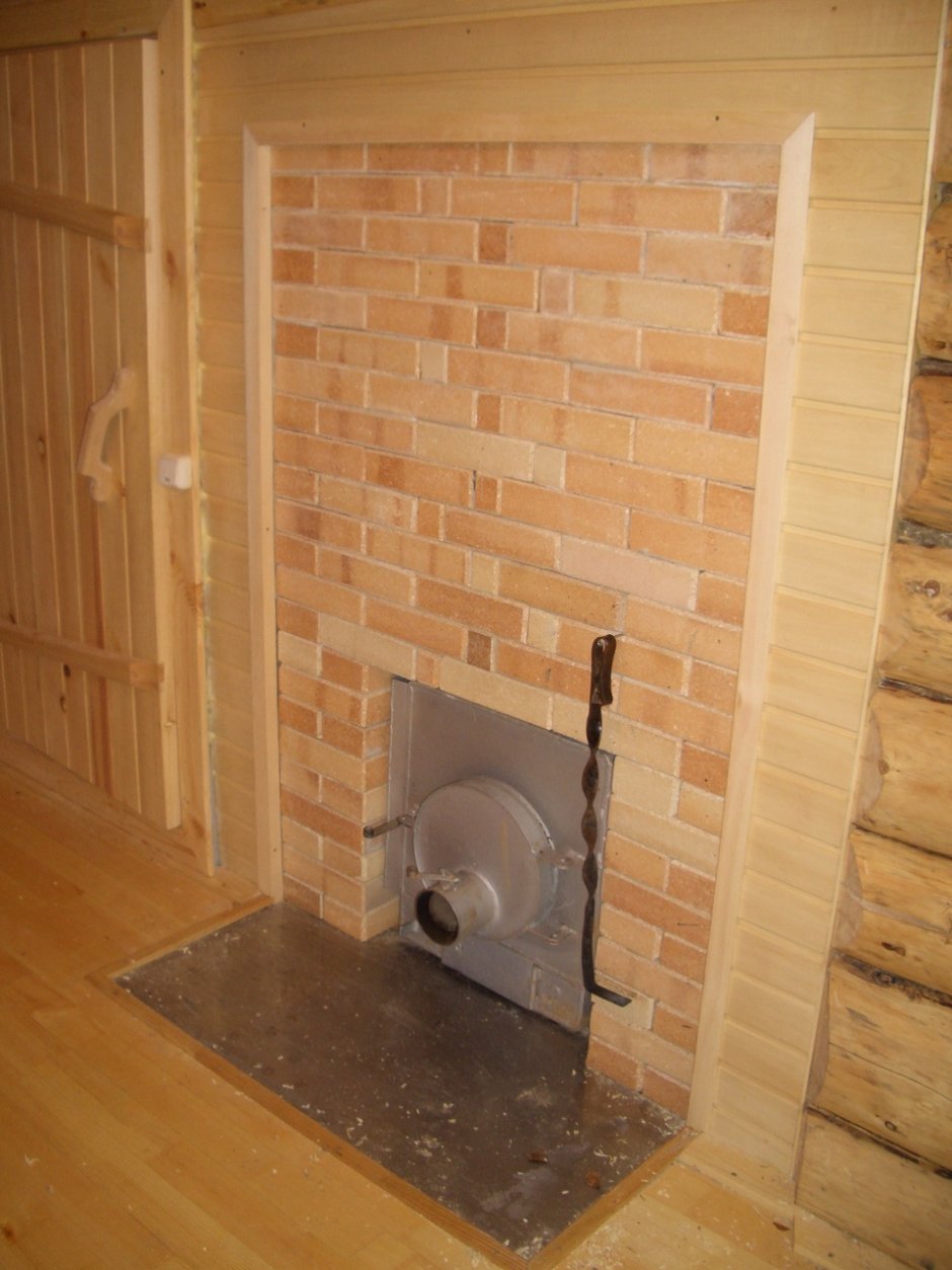 Отделка вокруг печи