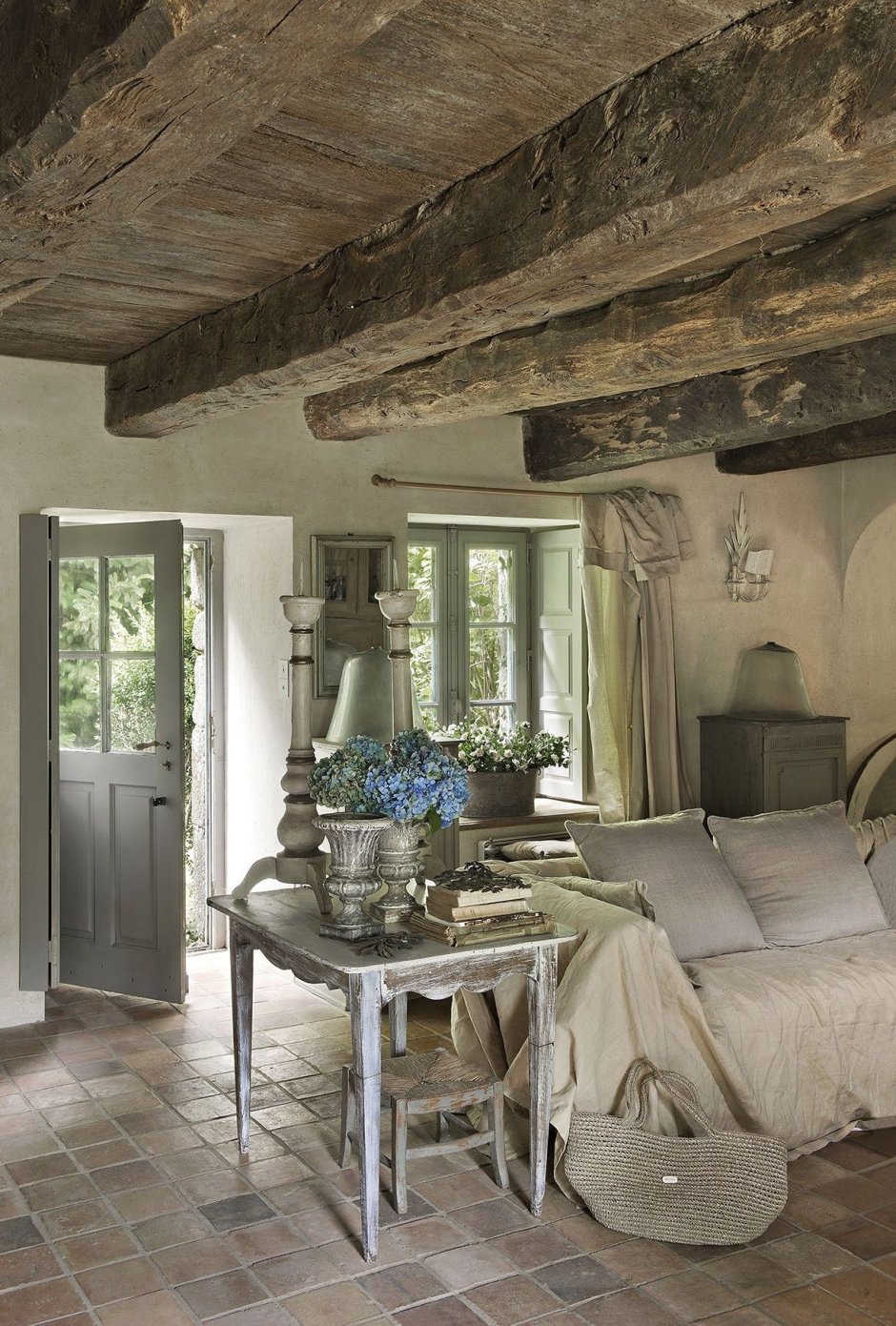 Деревенский дом в стиле Прованс