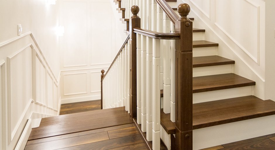 Лестница из ясеня