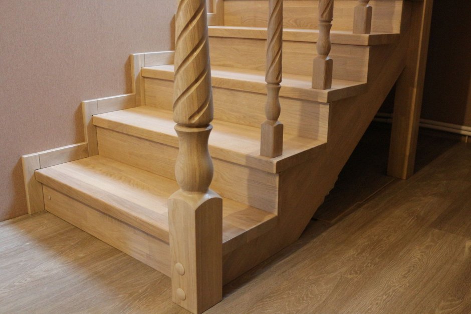 Лестница из дерева