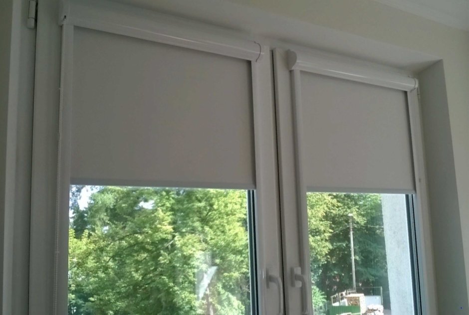 Рулонные тканевые жалюзи система Уни-1