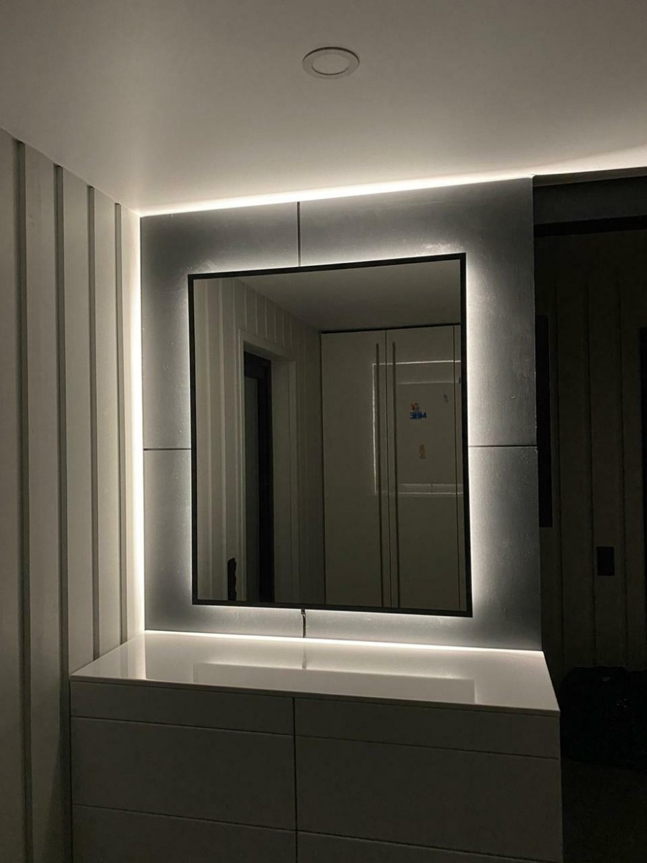 Лавенир зеркала с подсветкой