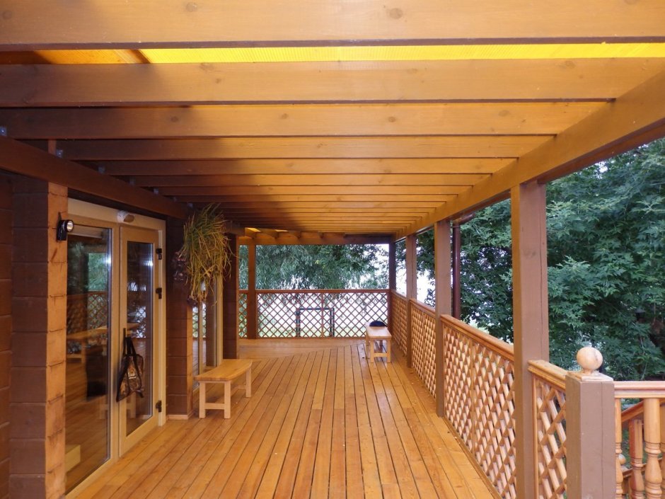 Открытая веранда к бане