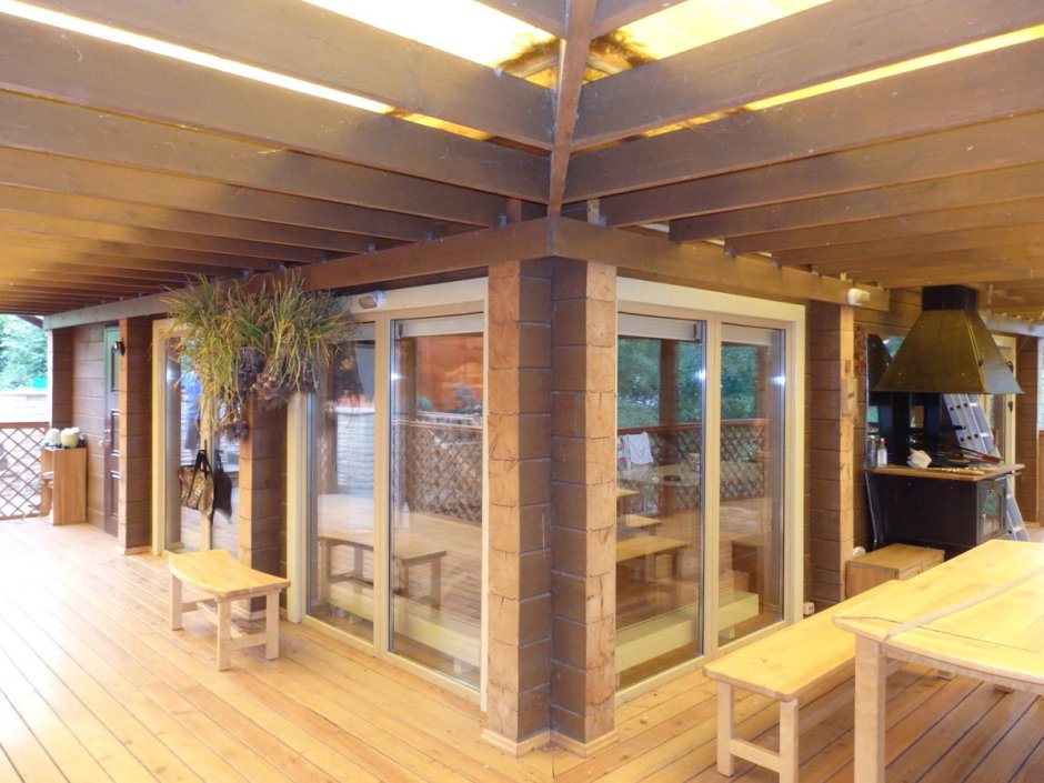 Баня с верандой