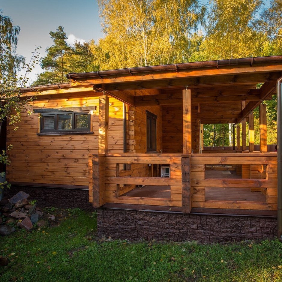 Баня с верандой