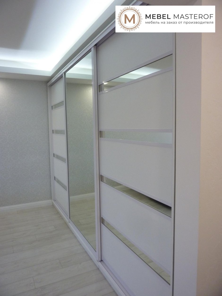 Встроенный шкаф купе белый матовый